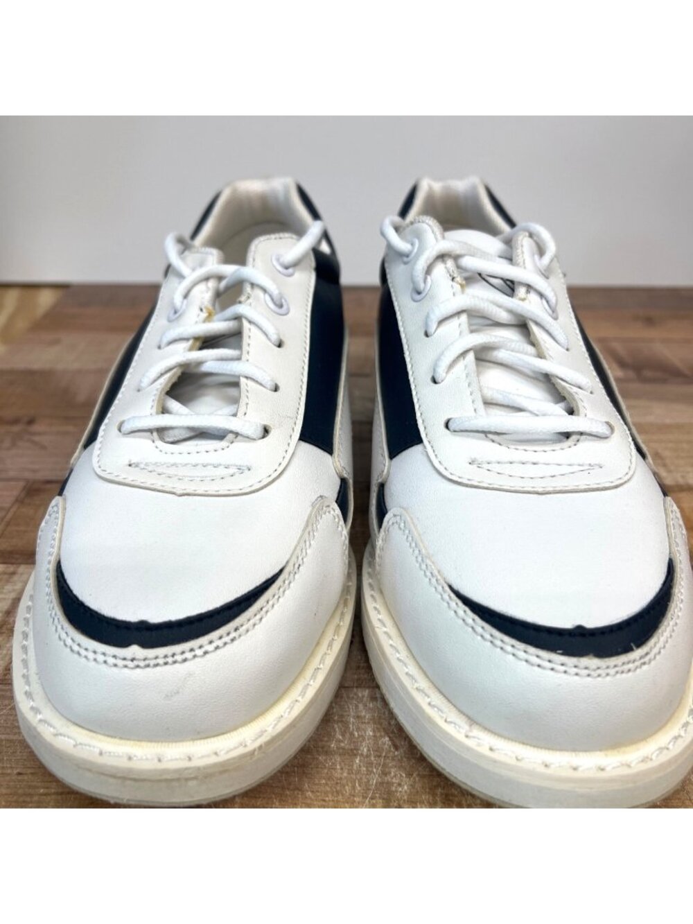 TS Linds Gary Men's Bowling Shoes Size 8 M White Navy Lace Up Open Box